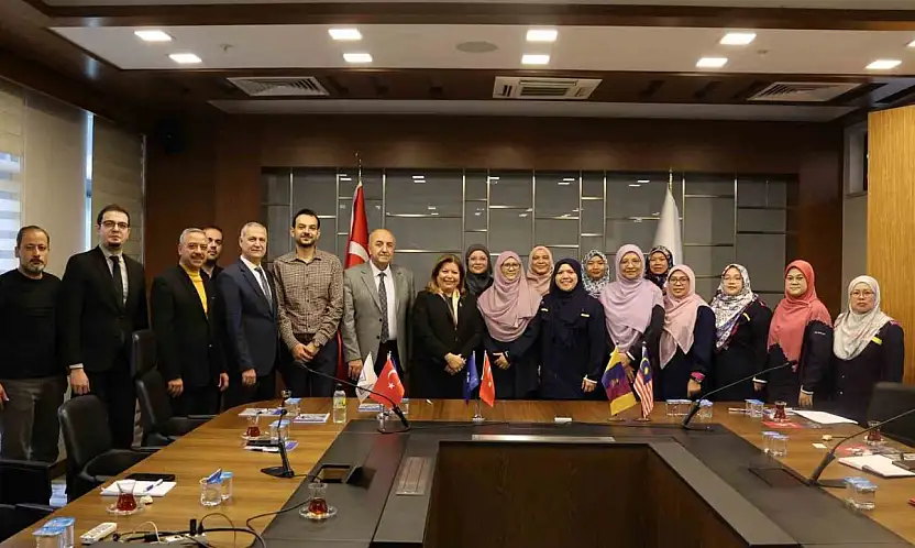 HKÜ ile Malezya MARA Teknoloji Üniversitesi arasında iş birliği protokolü imzalandı