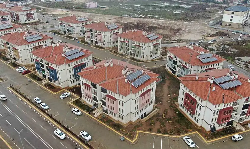 İslahiye deprem konutlarının yüzde 97'si hak sahiplerine teslim edildi