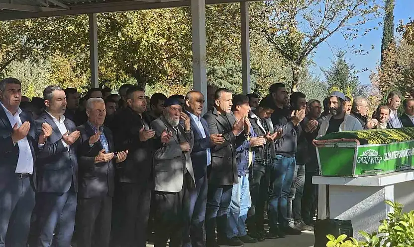 Kazada ölen Mehmet Çetinpolat son yolculuğuna uğurlandı