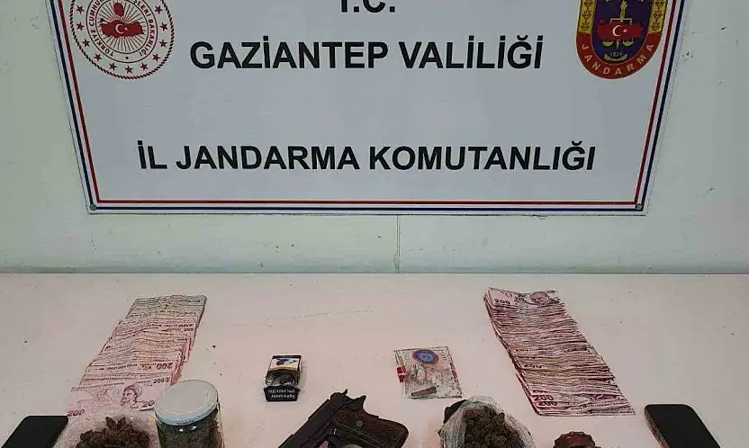 Kesinleşmiş 16 yıl cezayla aranan uyuşturucu taciri yakalandı