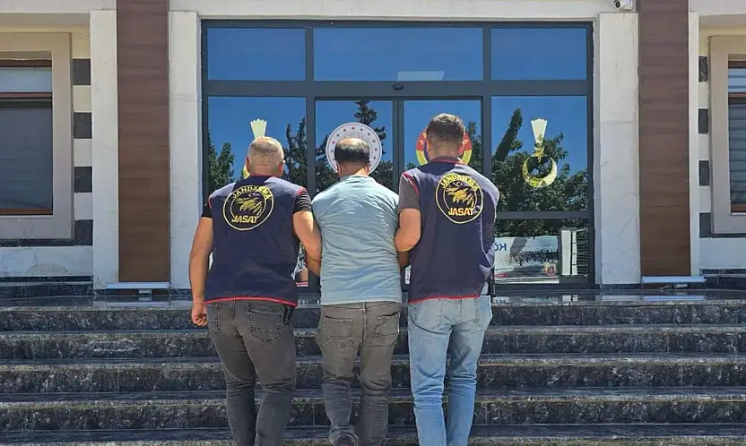 Kesinleşmiş 24 yıl hapis cezasıyla aranan şahıs yakalandı