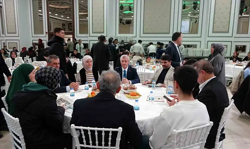 Kutsal topraklardan dönen 175 öğrenci için yemek programı düzenlendi