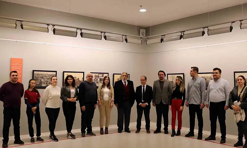 SANKO Sanat Galerisi'nde 'Savunma Dönemi Antep Kartpostalları' sergisi açıldı