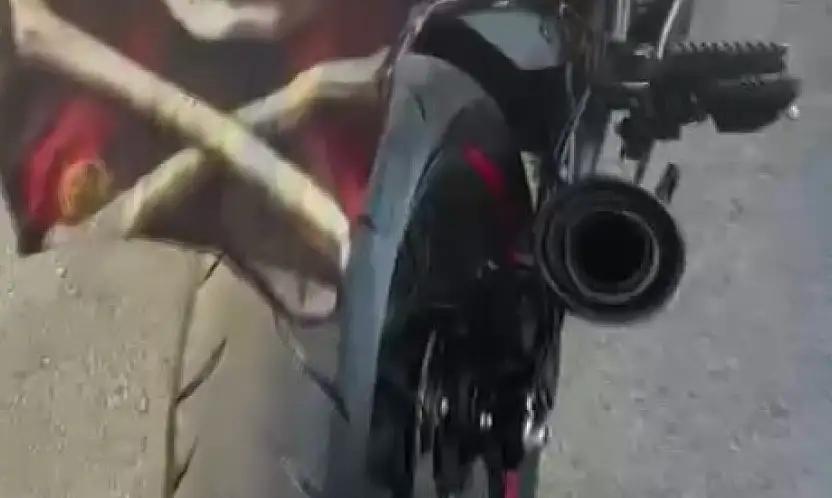 Trafik kurallarını ihlal eden motosikletlinin ehliyeti daimi olarak iptal edildi