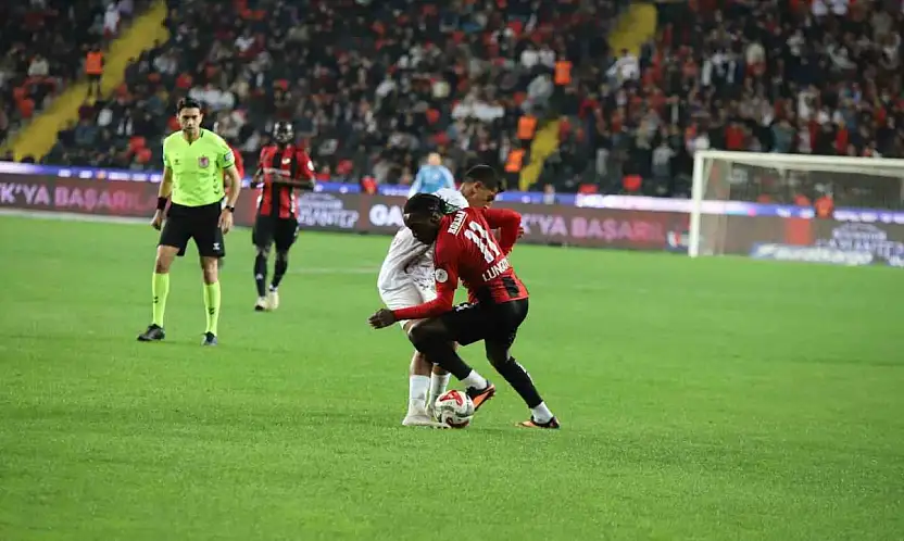Trendyol Süper Lig: Gaziantep FK: 1 - Eyüpspor: 2 (Maç sonucu)