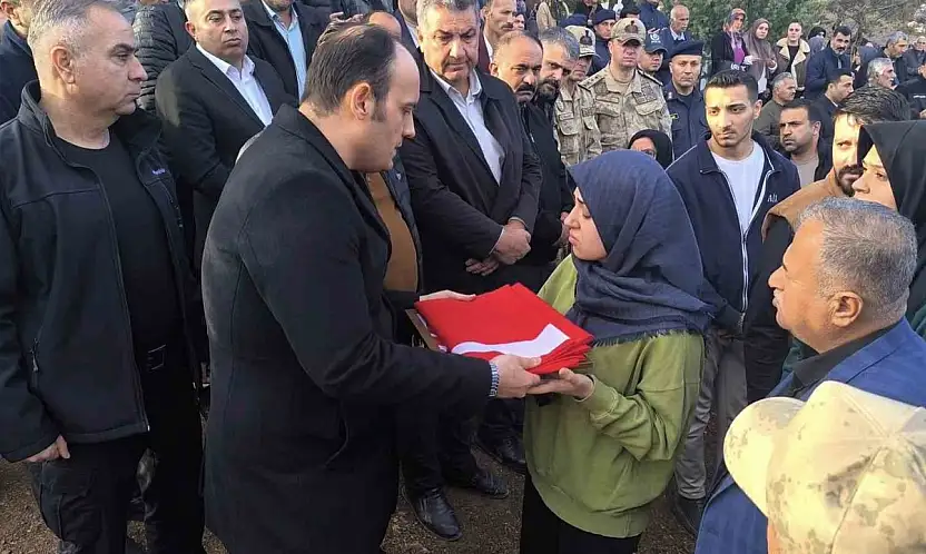 Vefat eden Arabanlı gazi son yolculuğuna uğurlandı